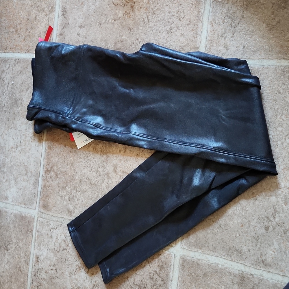 Spanx faux leather legging
